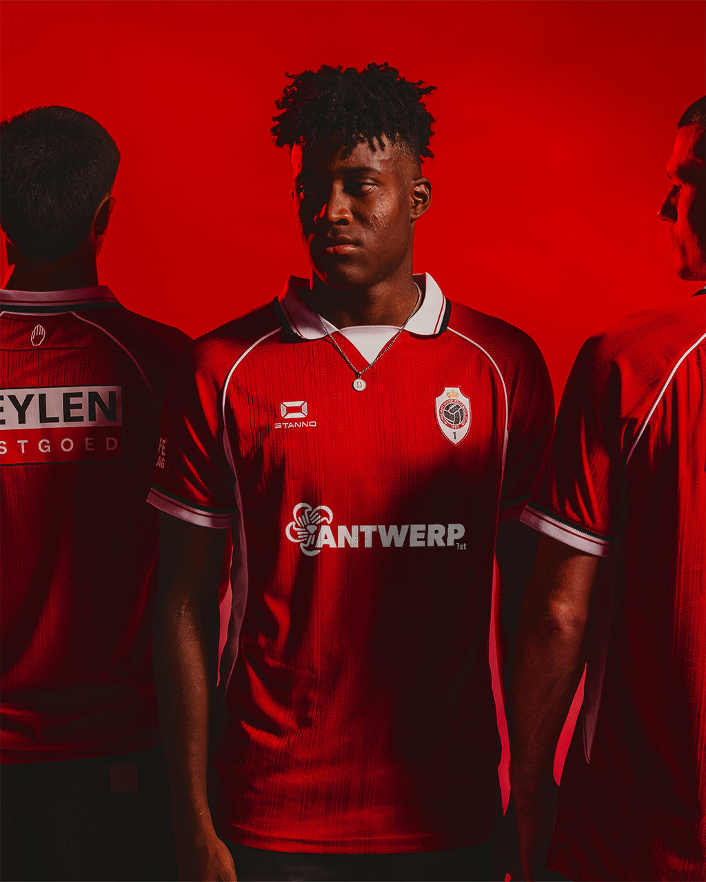 ROYAL ANTWERP HOME SHIRT 26/27 - JUNIOR