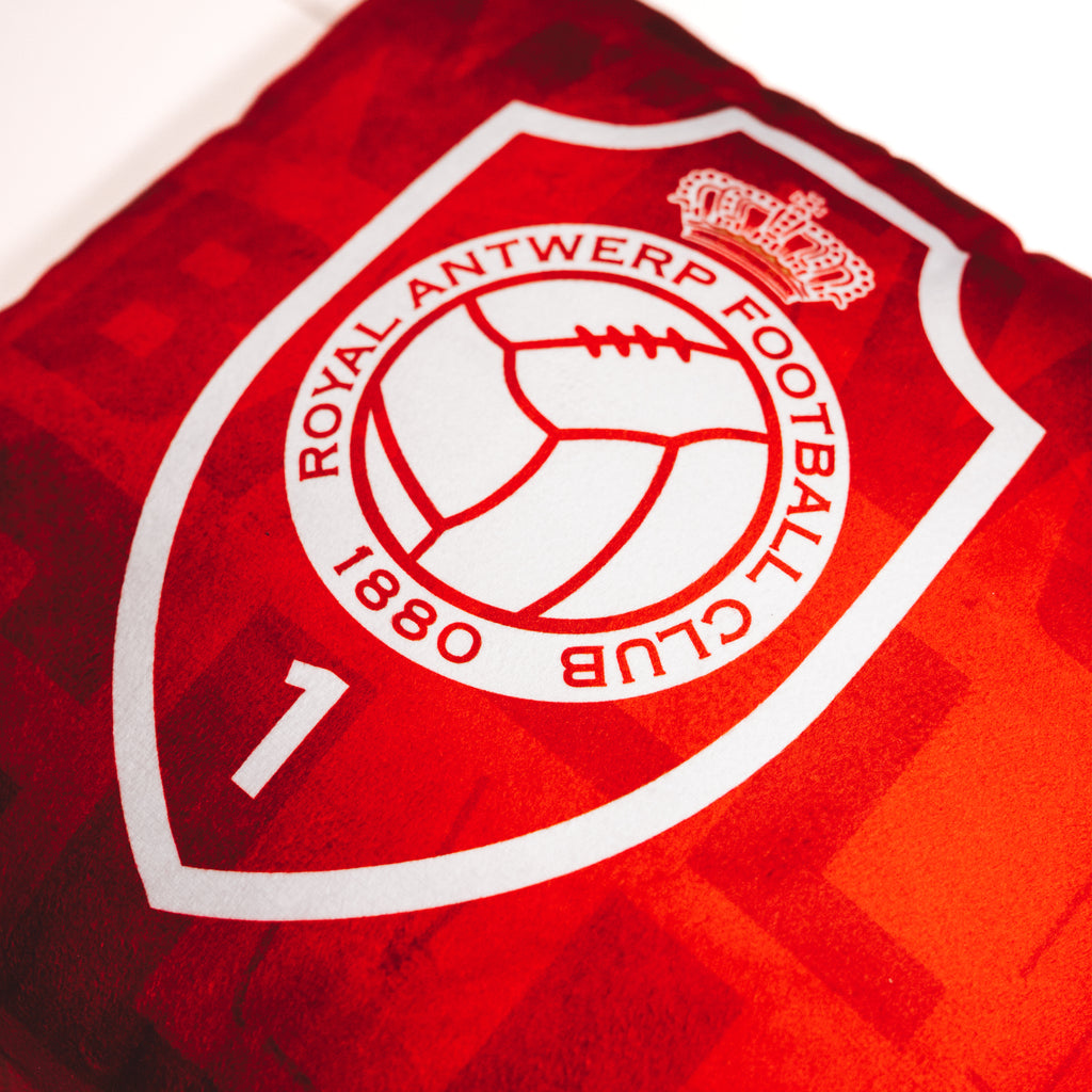Royal Antwerp Kussen Rood met logo