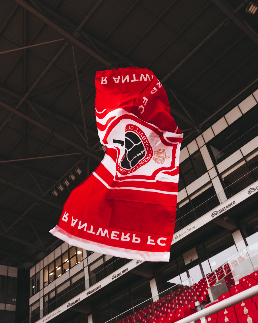 RAFC vlag met logo