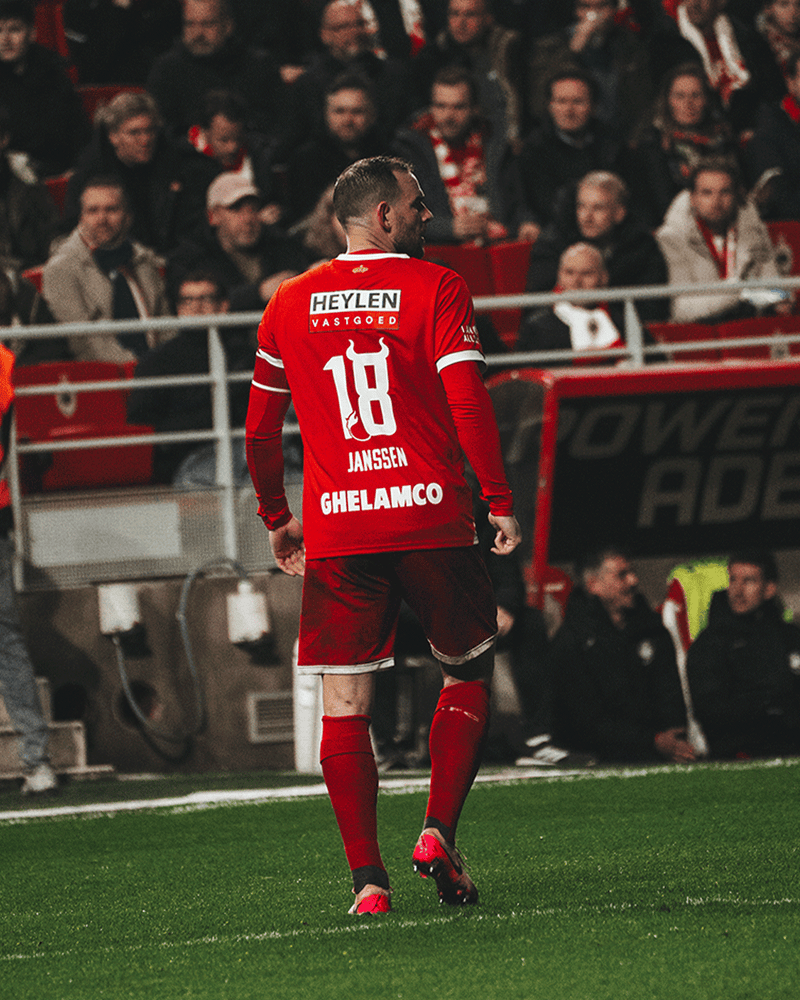 Home shirt Vincent Janssen "El Toro"