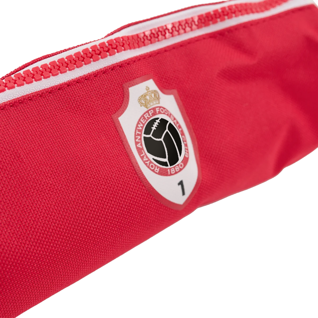 Royal Antwerp Pennenzak met logo